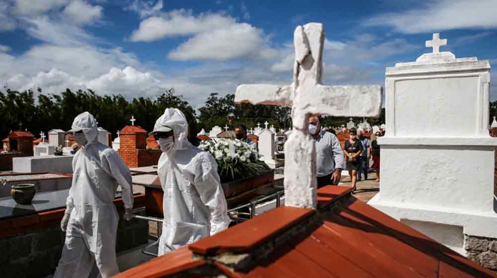 Covid-19: Brazil surge reaches new level as daily deaths pass 4,000