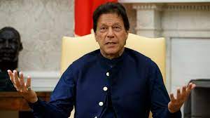 PM Imran Khan Finalizes Plans to Support IT Sector and Freelancers