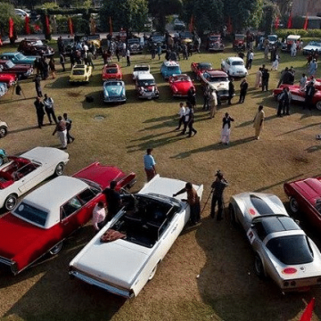 Vintage Car Show Organized in Nathia Gali