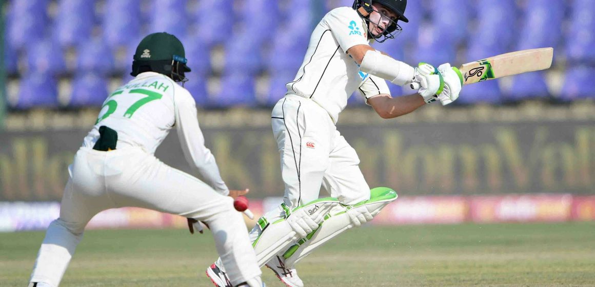 New Zealand start solidly against Pakistan in first Test