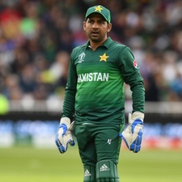Chief selector reveals Sarfaraz Ahmed’s insecurity for his spot in playing XI